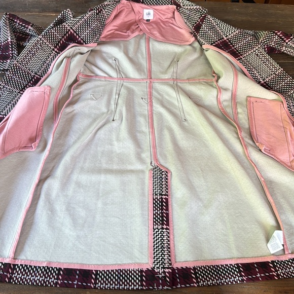 CABi Sovereign plaid trench coat EUC size small - Picture 13 of 13